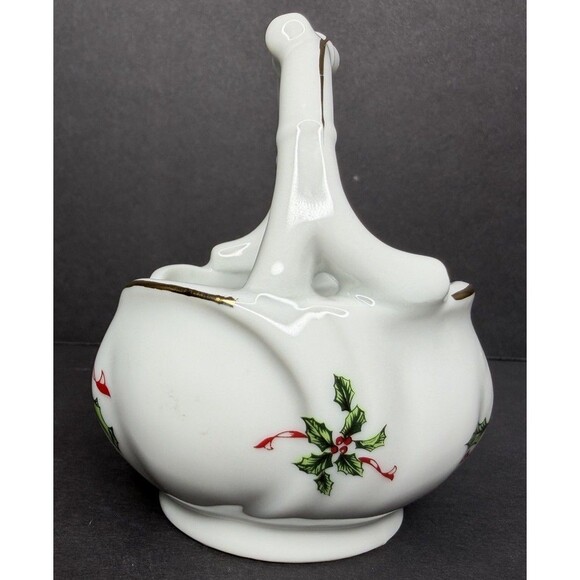 Vintage Lefton China Hand Painted Holly and Berries Trinket Basket w/ Gold Trim - Picture 4 of 6